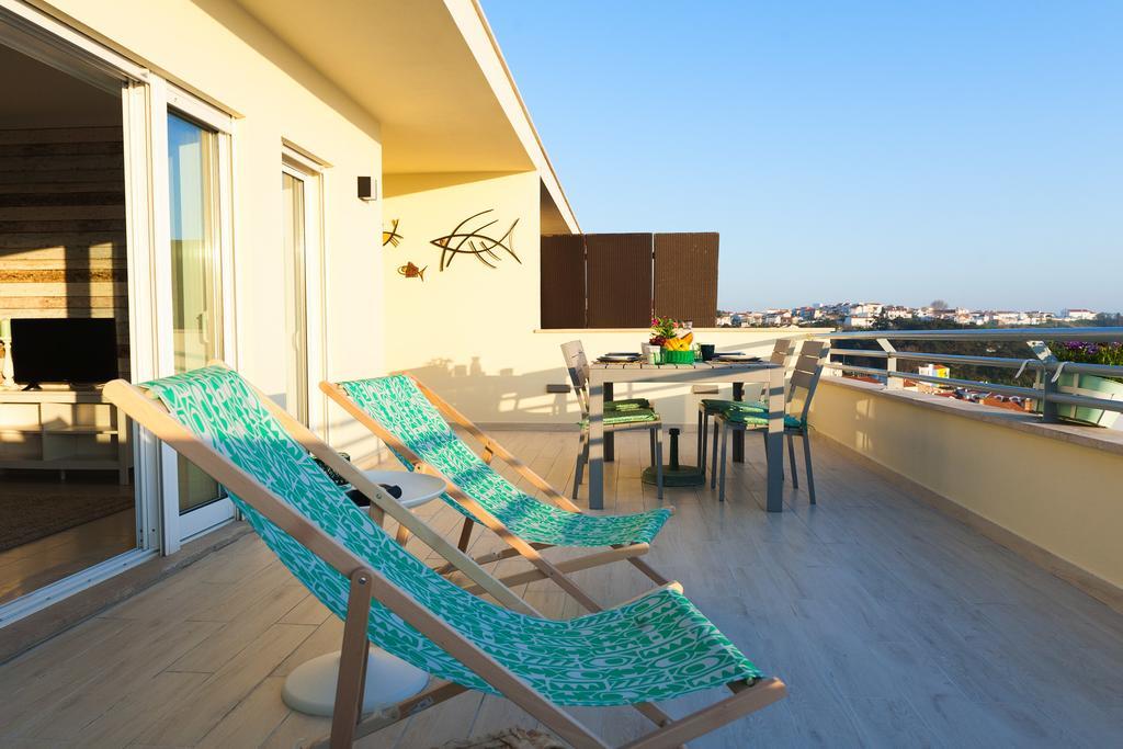 Home Sweet Praia Penthouse Nazare Exterior photo